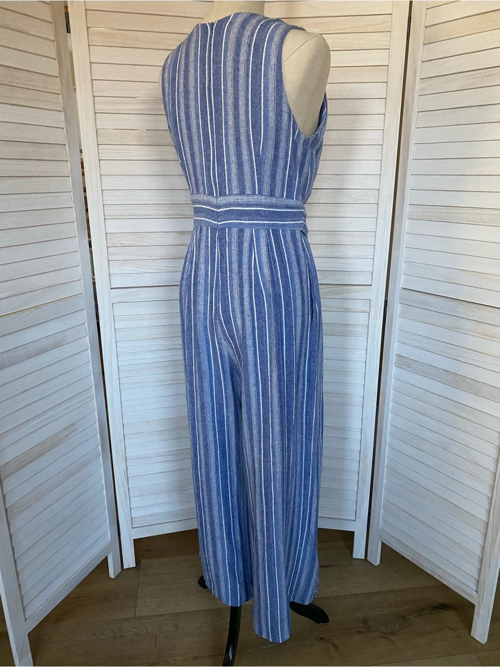 Calvin Klein Blue/White Striped Linen V-Neck Sleeveless Tie Waist Jumpsuit 10 - Picture 7 of 16